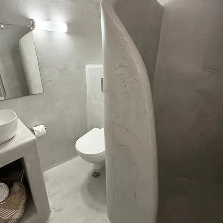 Palse Living Apartahotel Fira (Santorini)