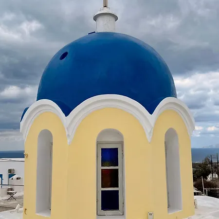 Palse Living Fira (Santorini)